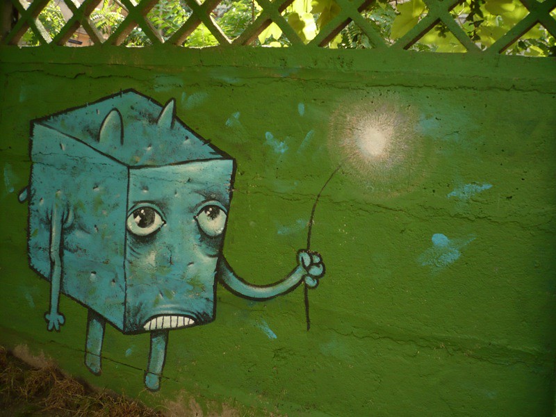 Ciubi in the secret garden