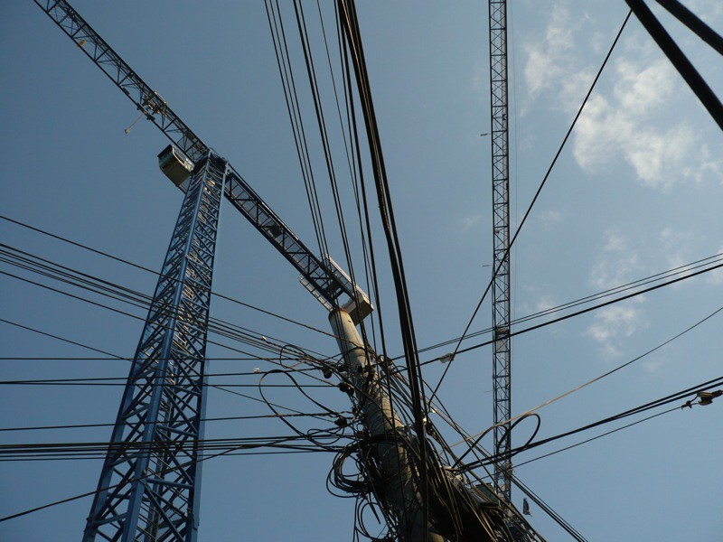 Wires wires wires...