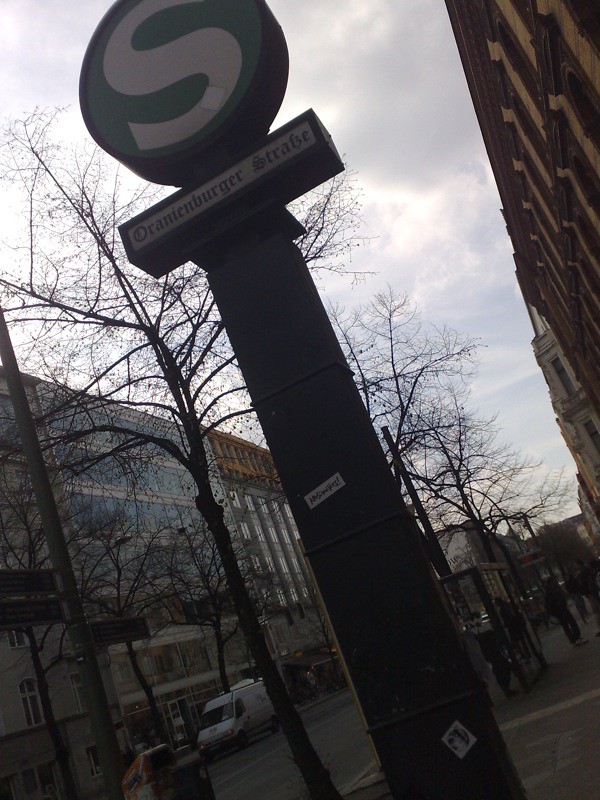 12042008438.jpg