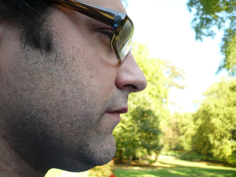 Alexandre Gelbert de profil
