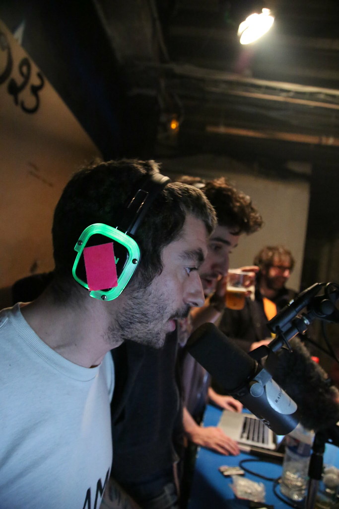 RADIO23