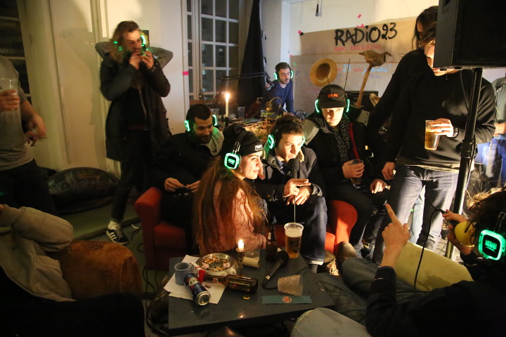 RADIO23