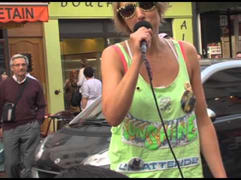 Live Anne Horel « J'emmerde »