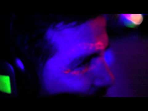 Baise En Ville / Freestyle ENZ vs Fluogram